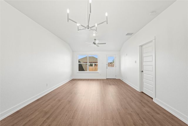 1006 College Avenue, Troy, TX 76579