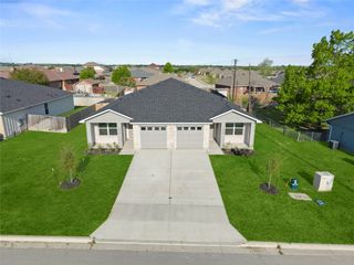 1006 College Avenue, Troy, TX 76579