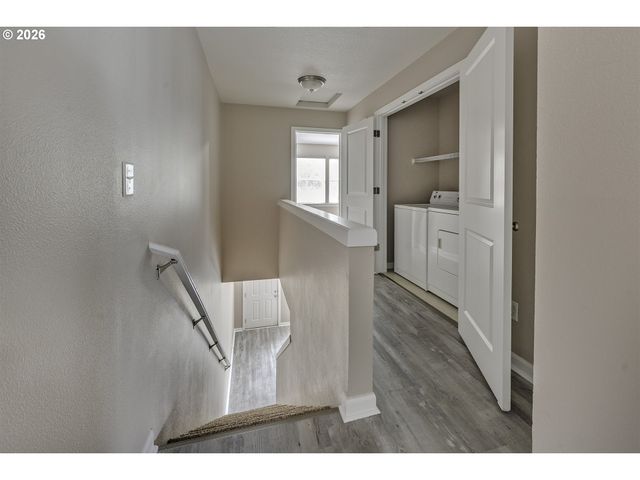 18475 Sw ANNAMAE Ln, Beaverton, OR 97003
