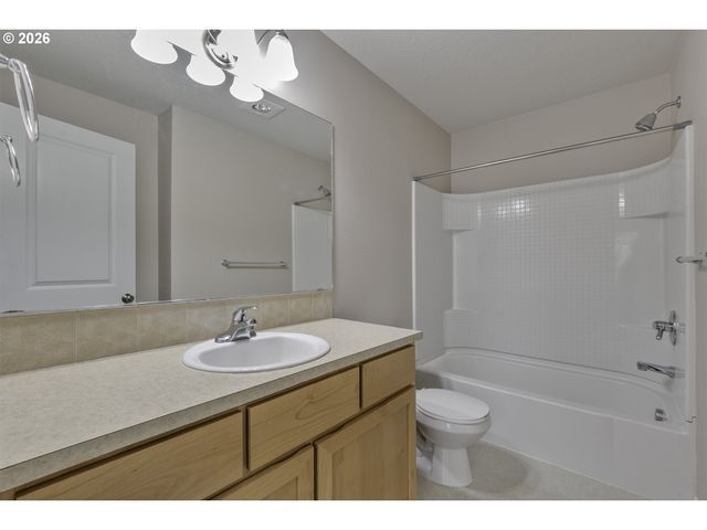 18475 Sw ANNAMAE Ln, Beaverton, OR 97003