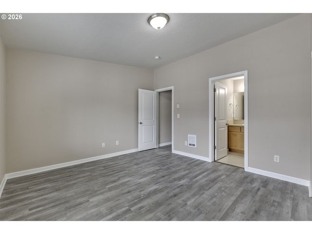 18475 Sw ANNAMAE Ln, Beaverton, OR 97003
