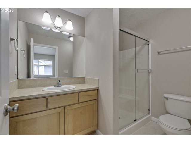 18475 Sw ANNAMAE Ln, Beaverton, OR 97003