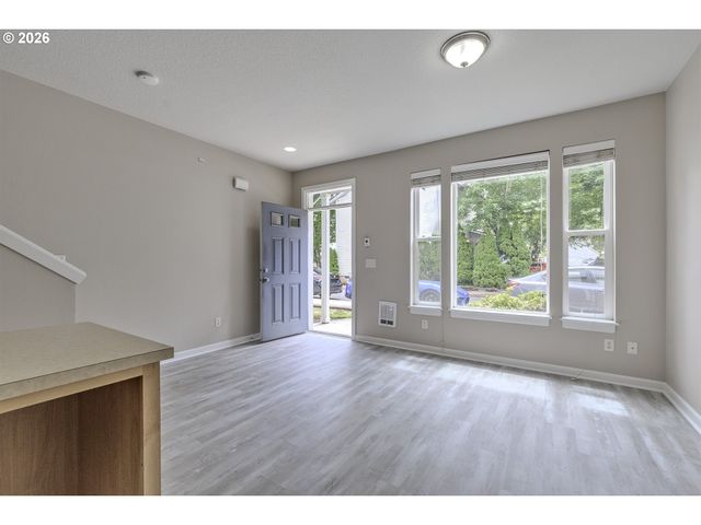 18475 Sw ANNAMAE Ln, Beaverton, OR 97003