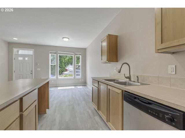 18475 Sw ANNAMAE Ln, Beaverton, OR 97003