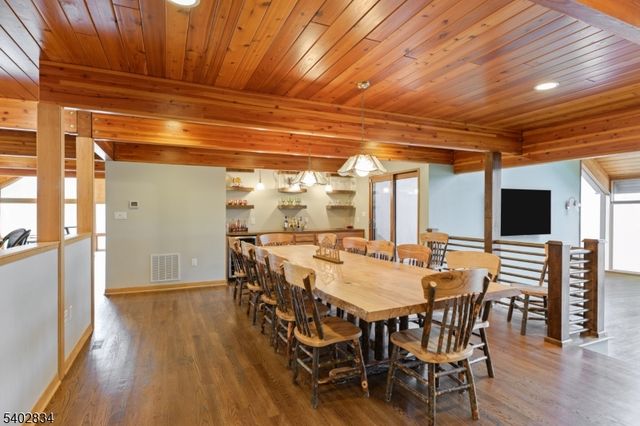 21 Starrett Ct, Sparta Twp., NJ 07871