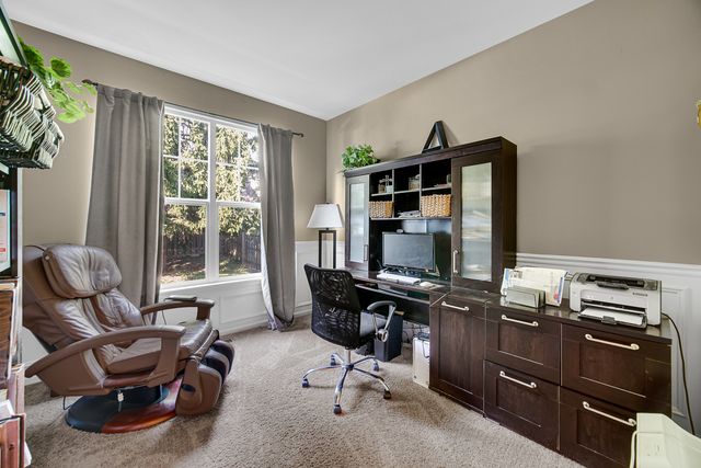 385 Post Oak Circle, West Chicago, IL 60185