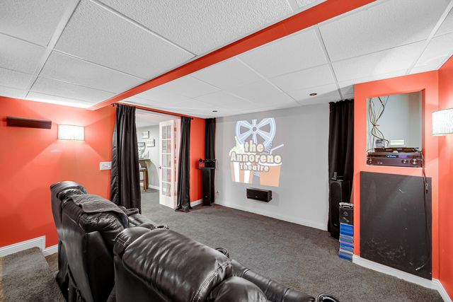 385 Post Oak Circle, West Chicago, IL 60185