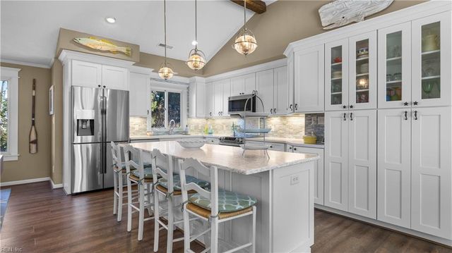 309 Whiting LN, Virginia Beach, VA 23456