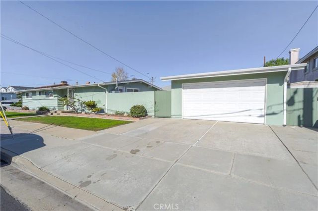 2107 W 176th Street, Torrance, CA 90504