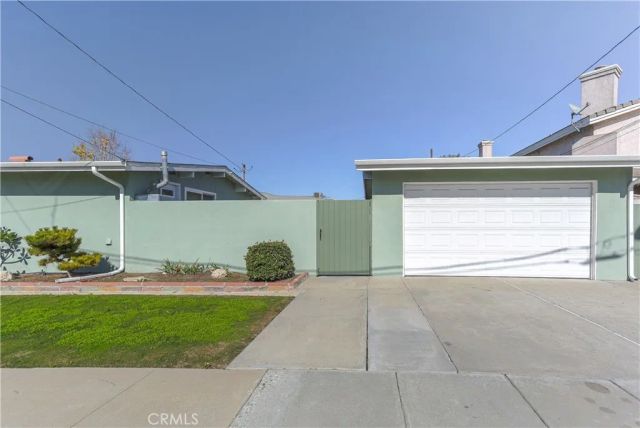 2107 W 176th Street, Torrance, CA 90504