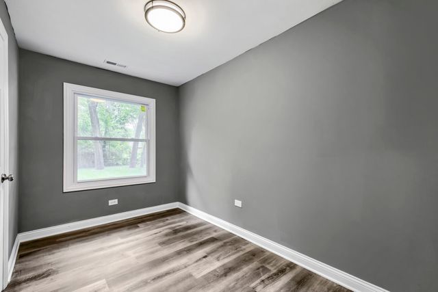 1818 Sauk Trail, Sauk Village, IL 60411