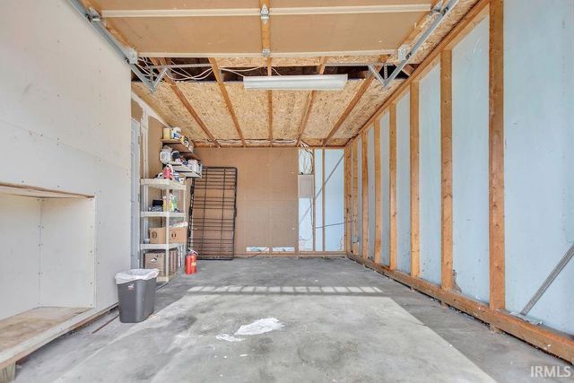 546 W Lois Lane, Bloomington, IN 47403