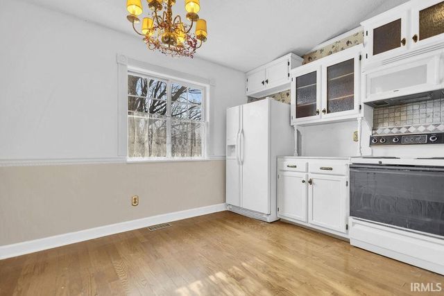 546 W Lois Lane, Bloomington, IN 47403