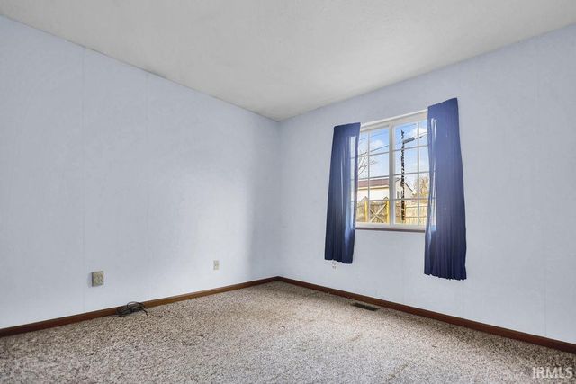 546 W Lois Lane, Bloomington, IN 47403