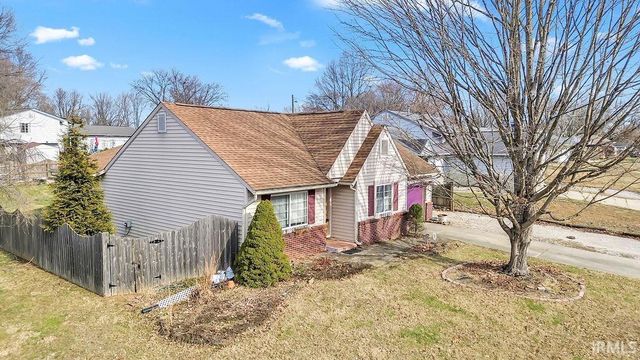 546 W Lois Lane, Bloomington, IN 47403