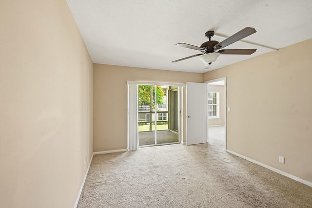 5570 Tamberlane Circle 229, Palm Beach Gardens, FL 33418