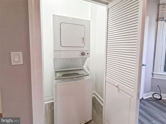2210 LYNDHURST AVE, Baltimore, MD 21216