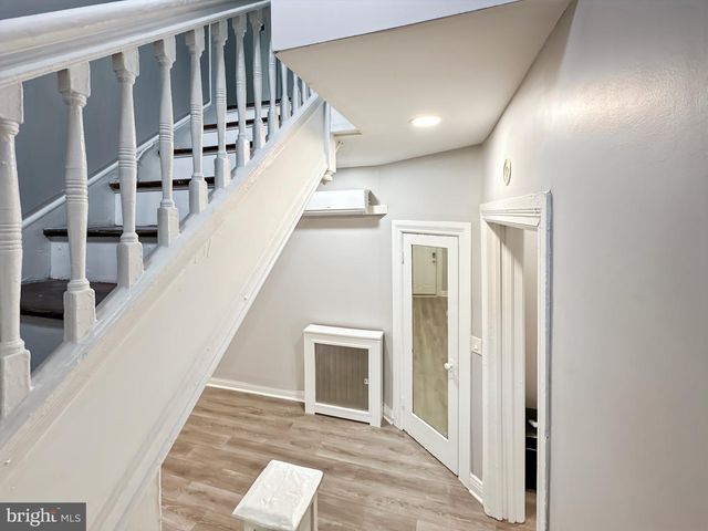 2210 LYNDHURST AVE, Baltimore, MD 21216