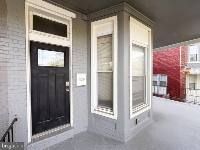 2210 LYNDHURST AVE, Baltimore, MD 21216