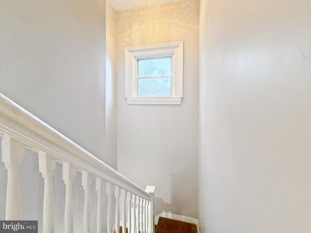 2210 LYNDHURST AVE, Baltimore, MD 21216