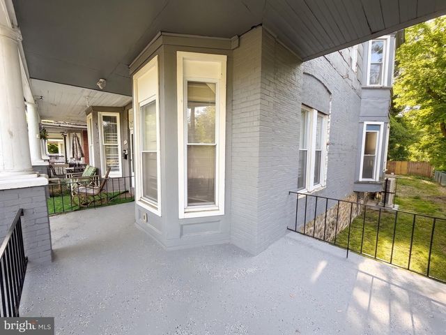 2210 LYNDHURST AVE, Baltimore, MD 21216