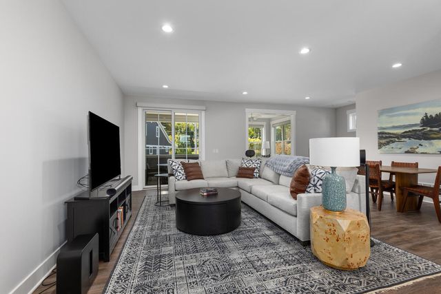 7033 Ada Depot Drive SE, Ada, MI 49301