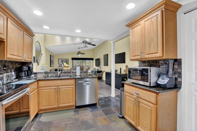 22718 Vistawood Way, Boca Raton, FL 33428
