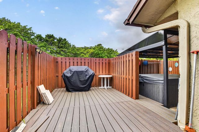 22718 Vistawood Way, Boca Raton, FL 33428