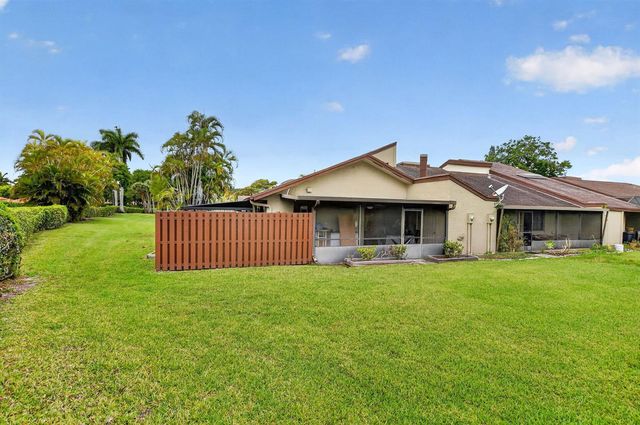 22718 Vistawood Way, Boca Raton, FL 33428
