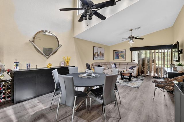22718 Vistawood Way, Boca Raton, FL 33428