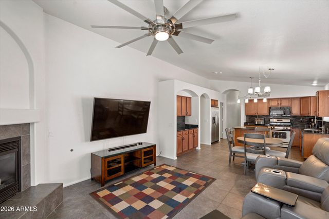 28619 N NOBEL Road, Phoenix, AZ 85085