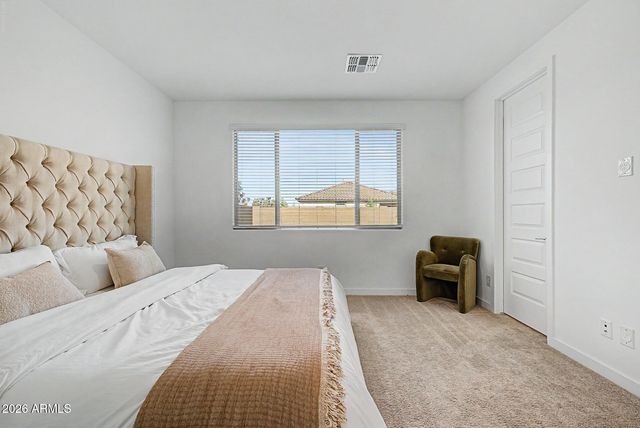 5913 S 25TH Lane, Phoenix, AZ 85041