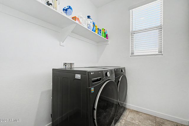 5913 S 25TH Lane, Phoenix, AZ 85041
