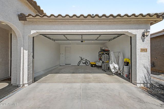5913 S 25TH Lane, Phoenix, AZ 85041