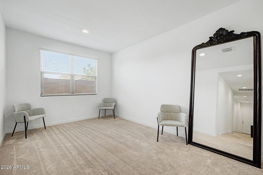 5913 S 25TH Lane, Phoenix, AZ 85041 — photo 5