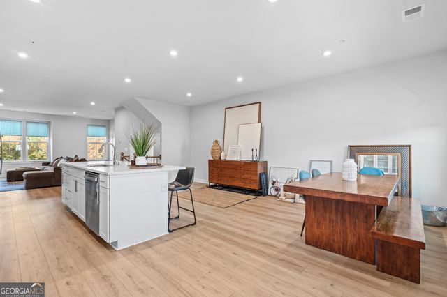 205 Climbing Ivy Circle, Fayetteville, GA 30214