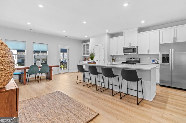 205 Climbing Ivy Circle, Fayetteville, GA 30214