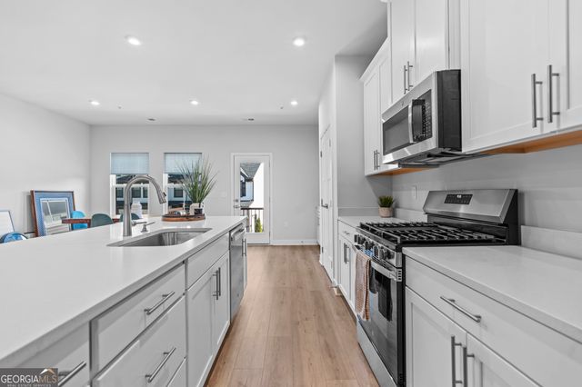 205 Climbing Ivy Circle, Fayetteville, GA 30214