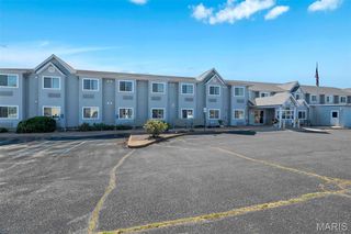 2121 Ridge Drive, Arnold, MO 63010