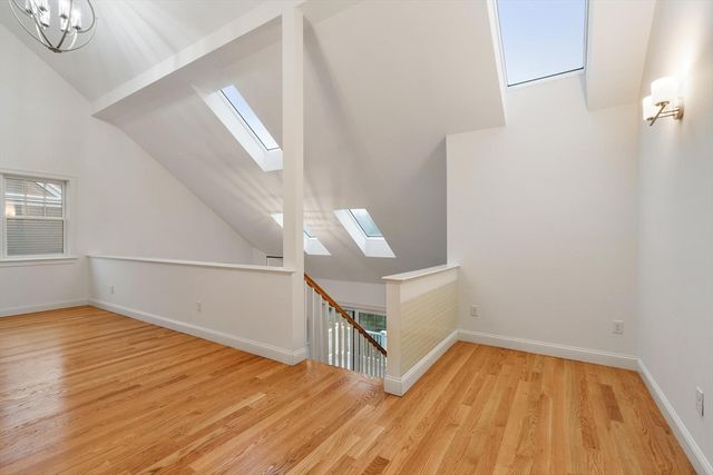 14 Millstone Dr 14, Sherborn, MA 01770