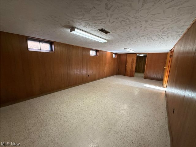 3103 Norris Avenue, Parma, OH 44134