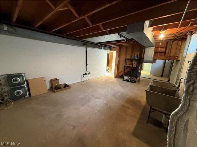 3103 Norris Avenue, Parma, OH 44134