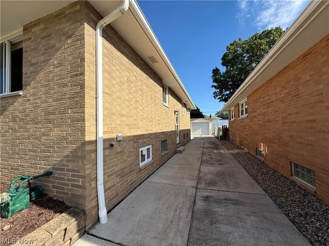 3103 Norris Avenue, Parma, OH 44134