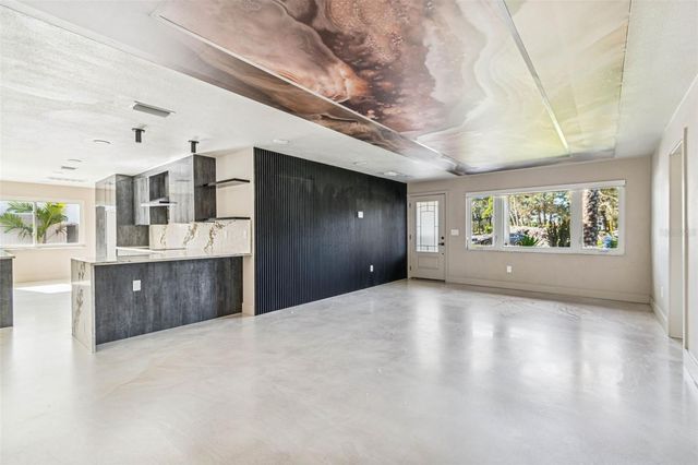 3197 WALNUT STREET NE, St Petersburg, FL 33704