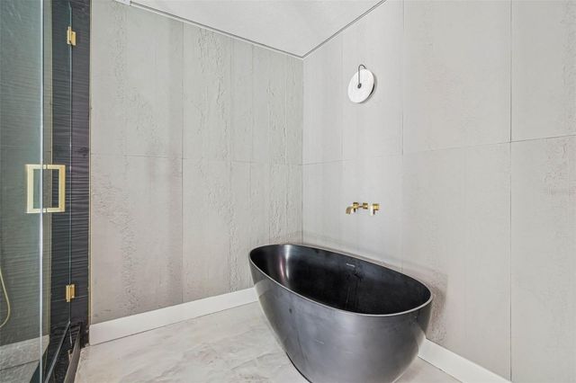 3197 WALNUT STREET NE, St Petersburg, FL 33704