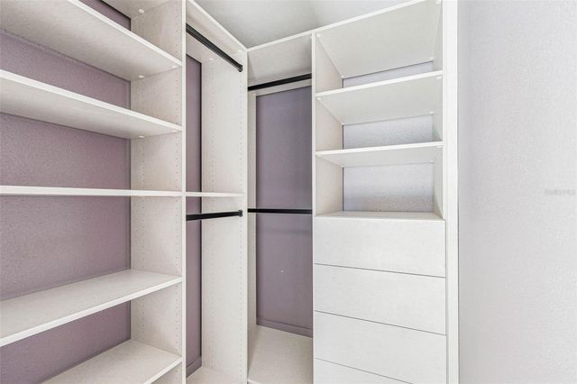 3197 WALNUT STREET NE, St Petersburg, FL 33704