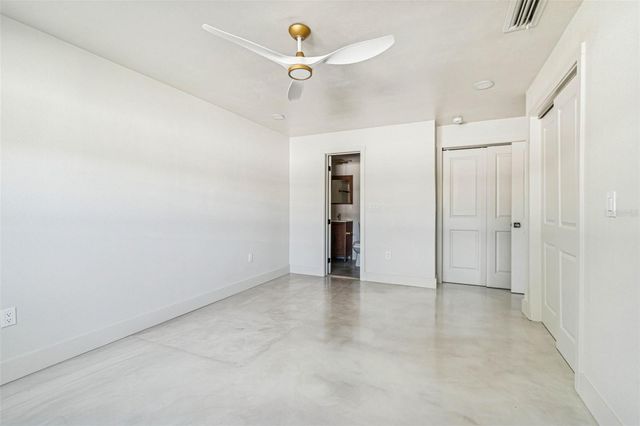 3197 WALNUT STREET NE, St Petersburg, FL 33704