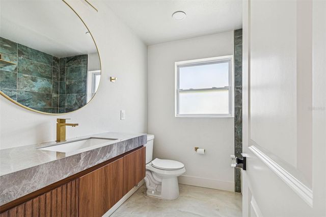 3197 WALNUT STREET NE, St Petersburg, FL 33704