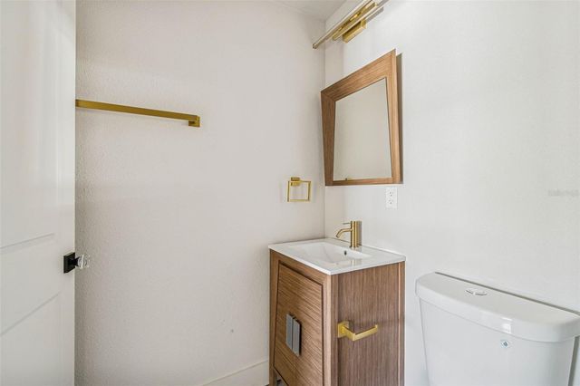 3197 WALNUT STREET NE, St Petersburg, FL 33704