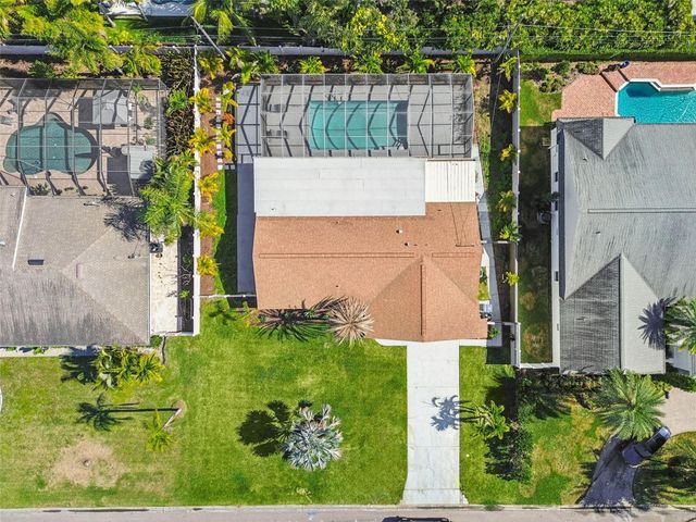 3197 WALNUT STREET NE, St Petersburg, FL 33704